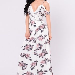 Fashion Nova Feel Pretty Dress